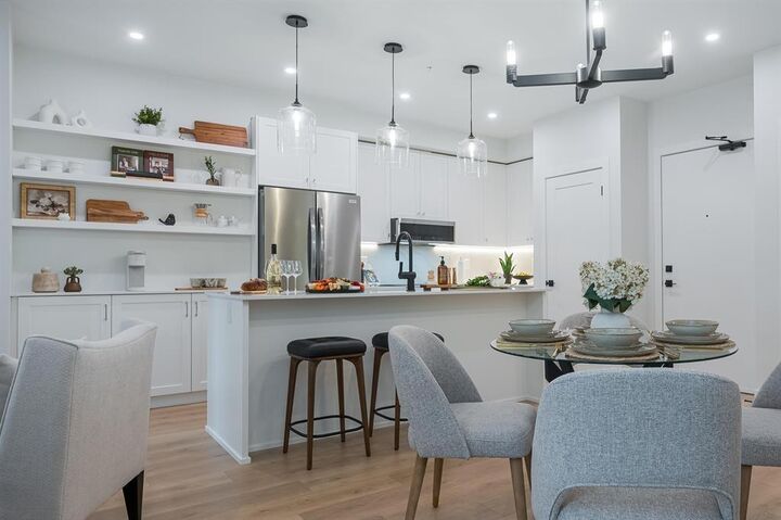 Property Photo:  46187 Thomas Road 205  BC V2R 6H3 