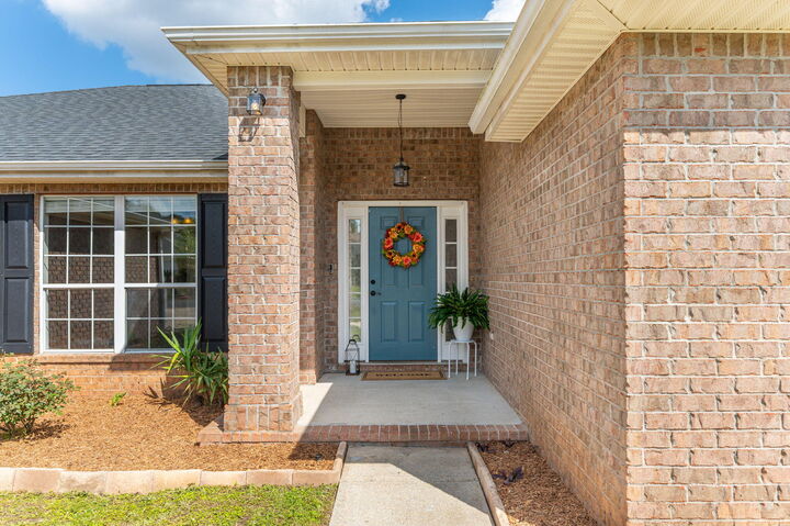 Property Photo: 5632 N North Brook Drive FL 32539