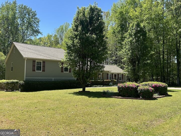 Property Photo:  84 Trellis Court  GA 30116 