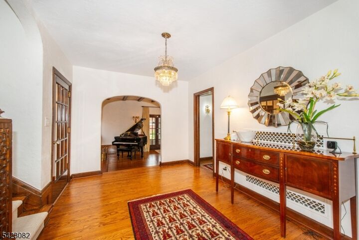 Property Photo:  917 Westminster Ave  NJ 07205 