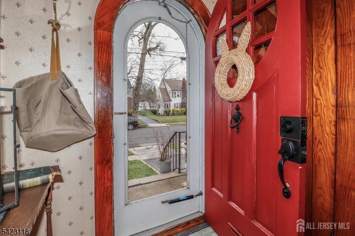 Property Photo: 544 W Meadow Ave NJ 07065