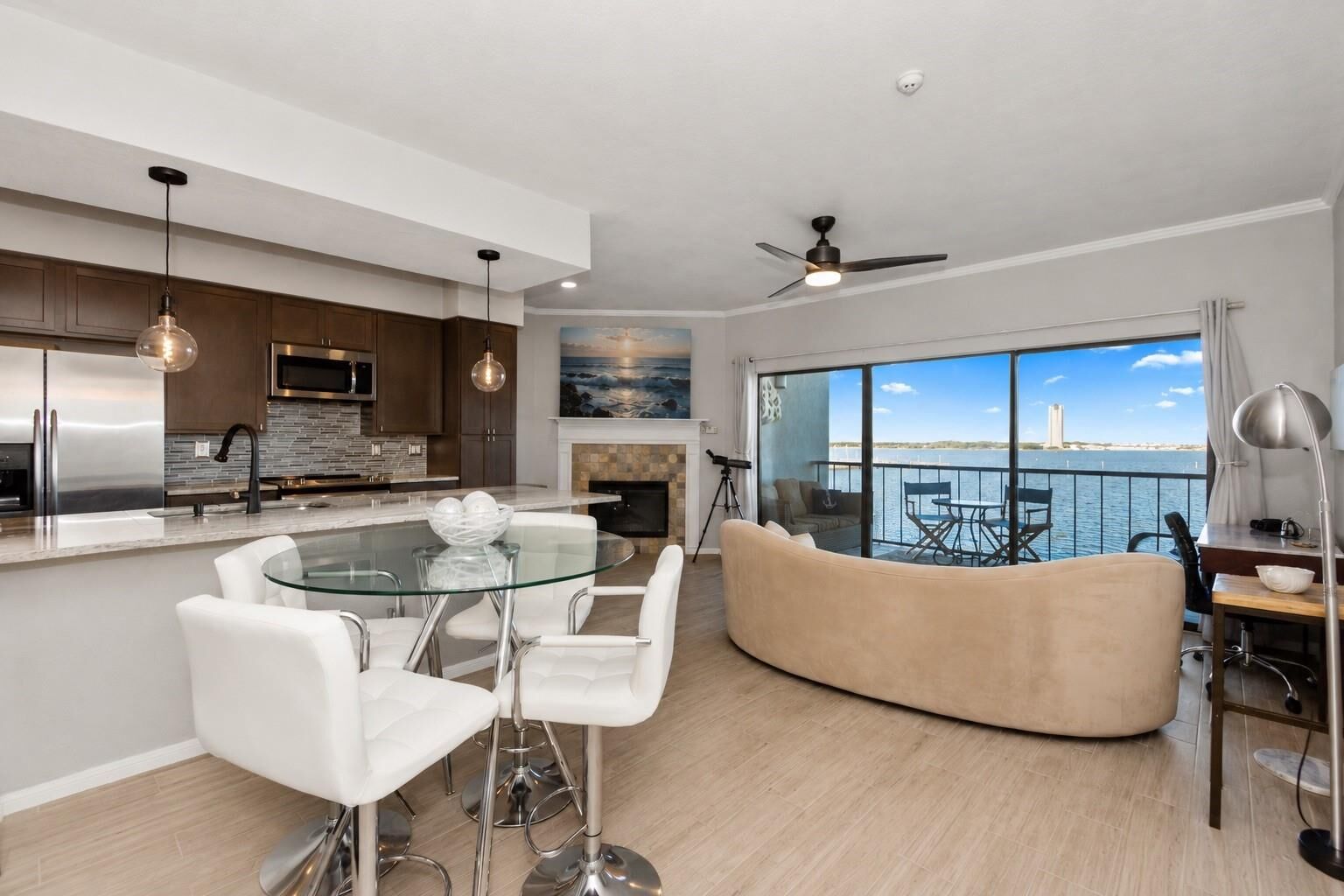 Property Photo:  351 Lakeside Lane 204  TX 77058 