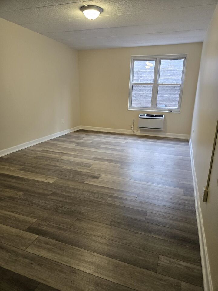 Property Photo:  685 Prospect Ave 4A  NJ 07022 
