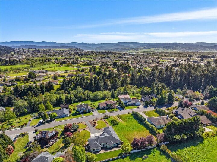 Property Photo: 1163 Elizabeth Barcus Way CA 95540