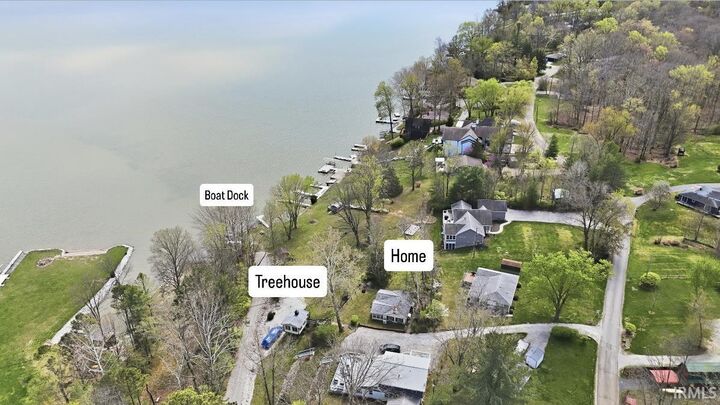 Property Photo: 8110 N Lakewood Drive IN 47468