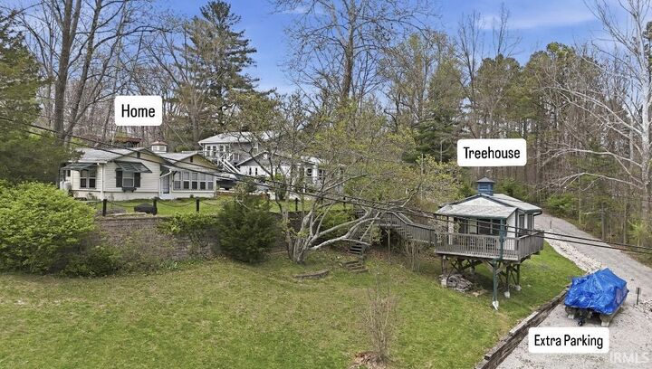 Property Photo:  8110 N Lakewood Drive  IN 47468 