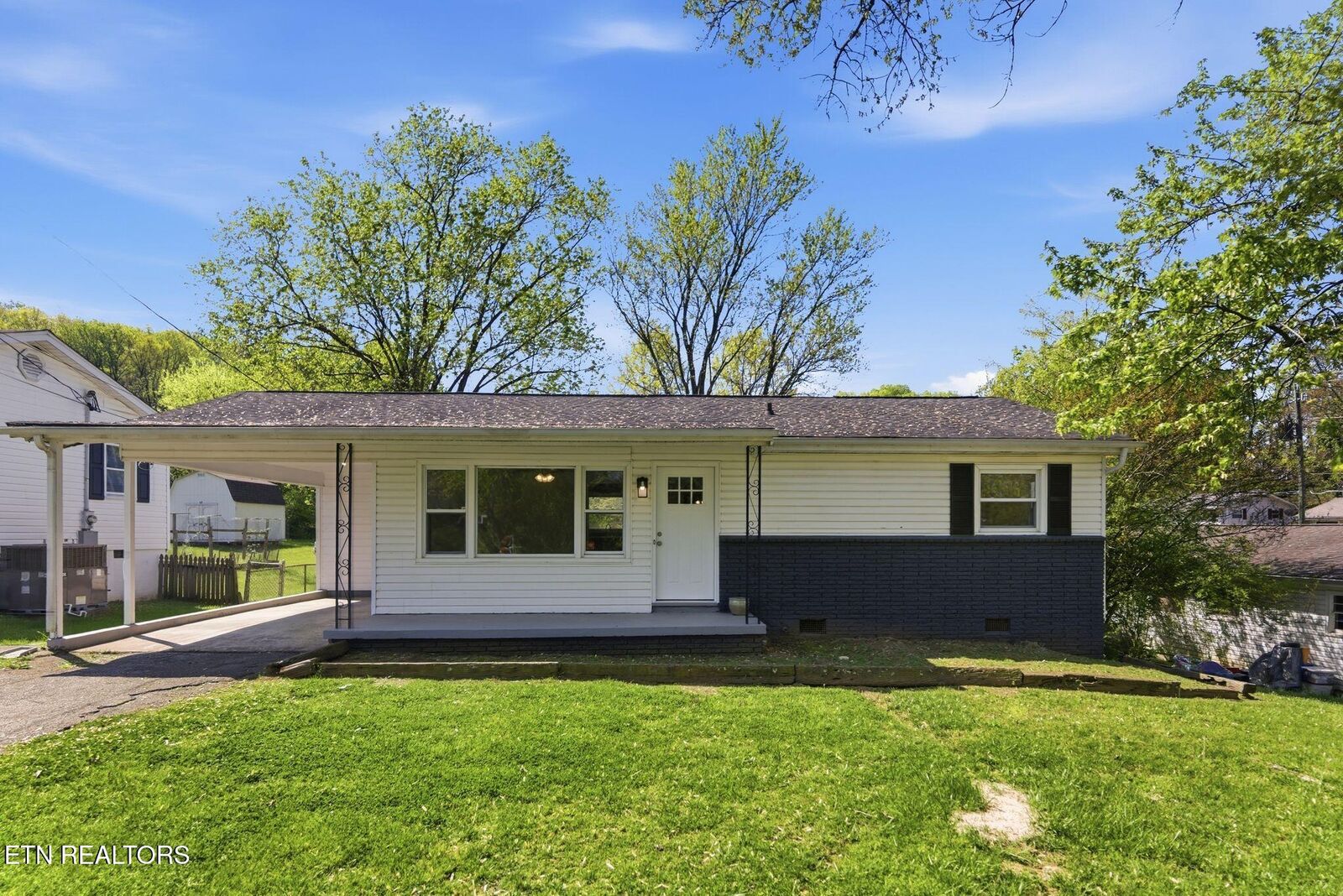 Property Photo:  2210 W Gilbert Lane  TN 37920 