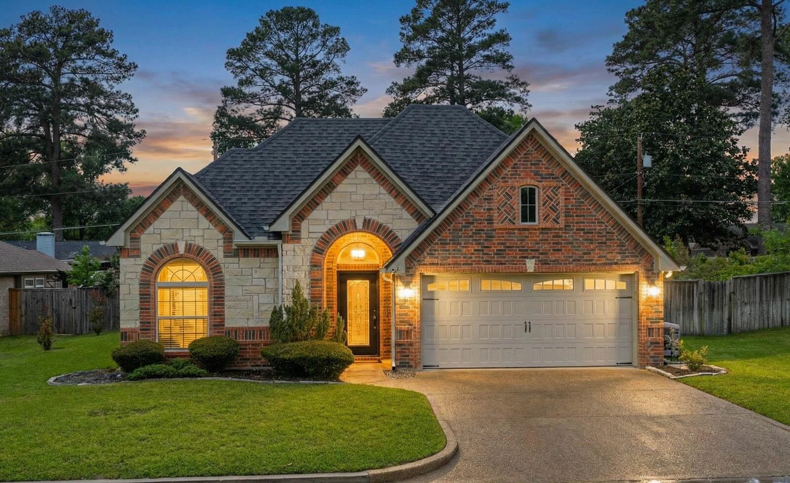 Property Photo: 705 Cove Pl TX 75604