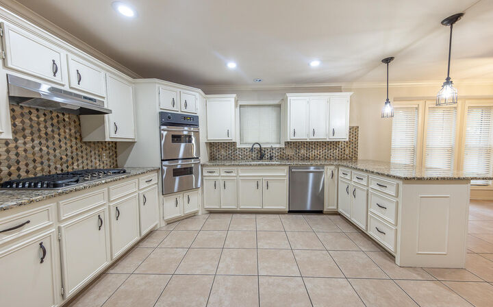 Property Photo:  4909 79th Street  TX 79424 