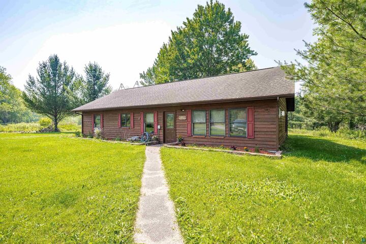 Property Photo:  6624 E Mud Lake Rd  MN 55798 