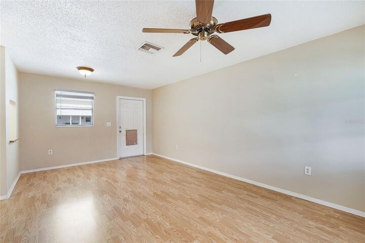 Property Photo:  5972 Hibiscus Drive 207  FL 34207 