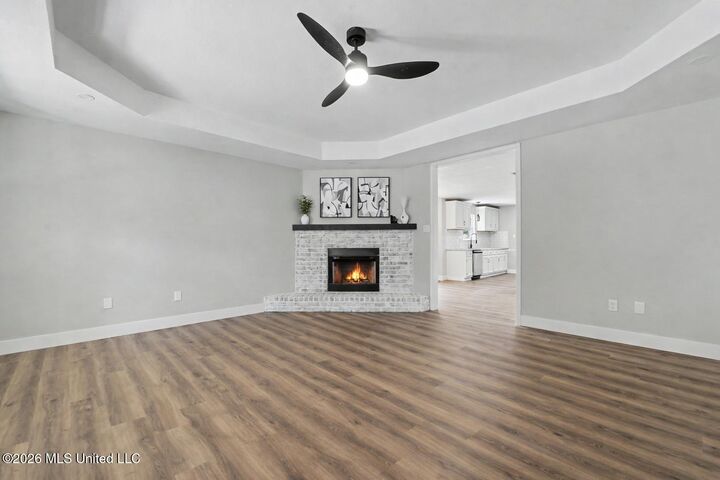 Property Photo:  1513 S 8th Street  MS 39564 