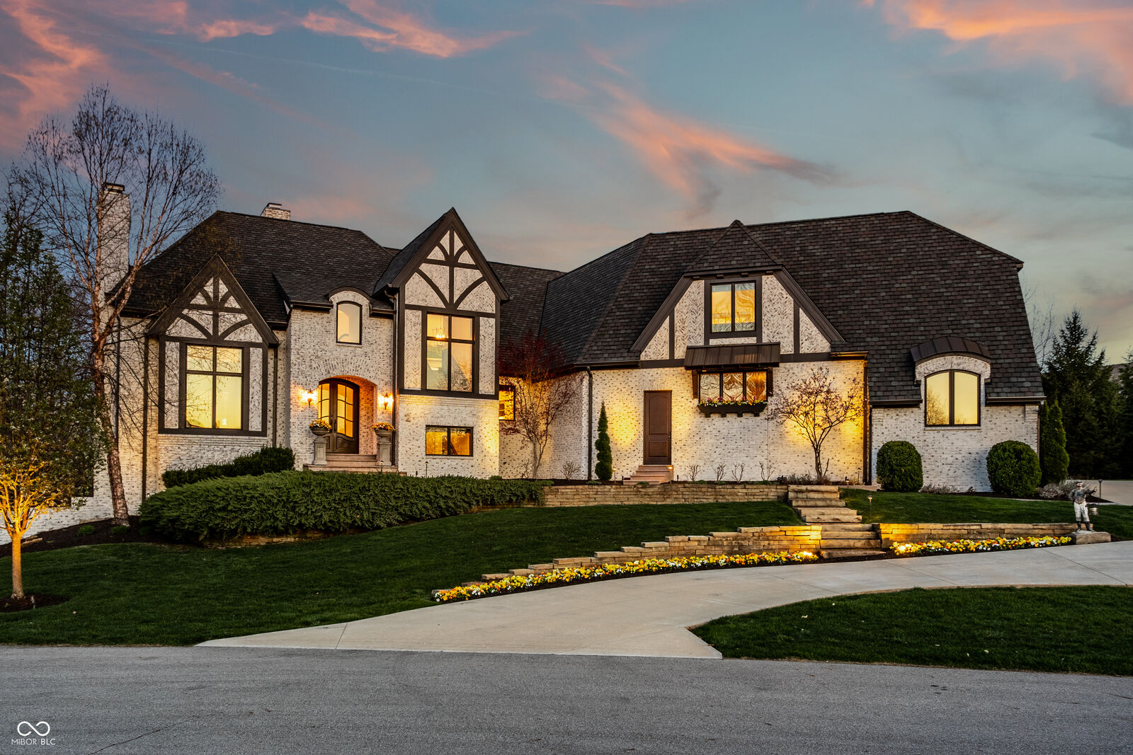 Property Photo:  2 Woodard Bluff  IN 46077 