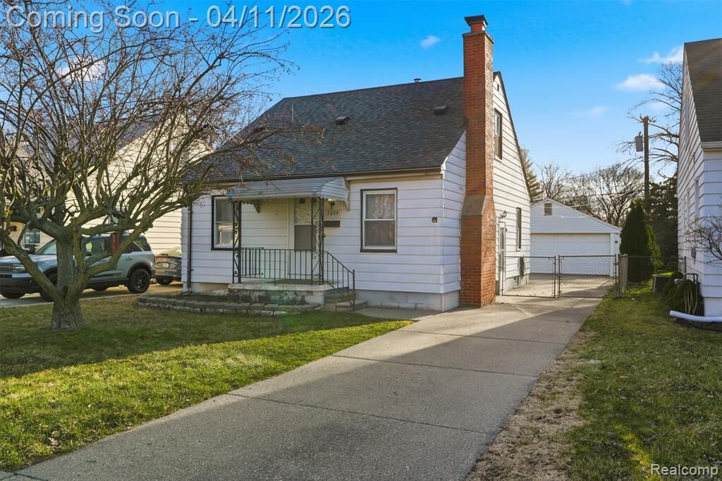 Property Photo:  5844 Gilman Street  MI 48135 2511 