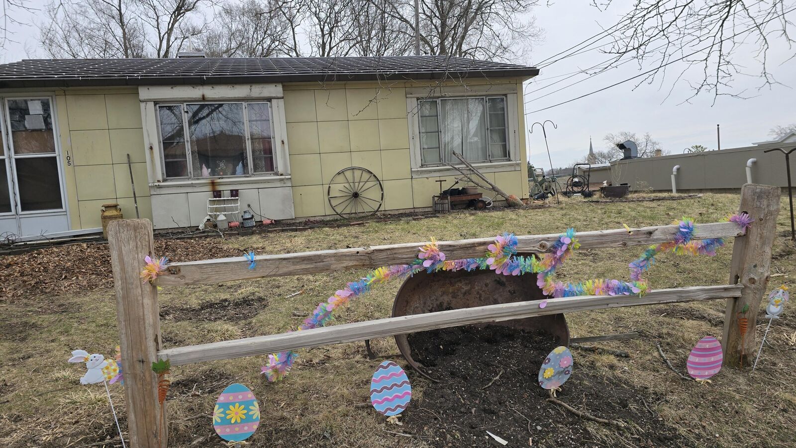 Property Photo: 105 N Jefferson St WI 53185