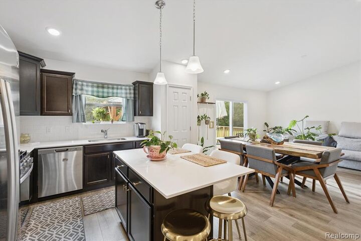 Property Photo:  7858 Sierra Drive  MI 48809 