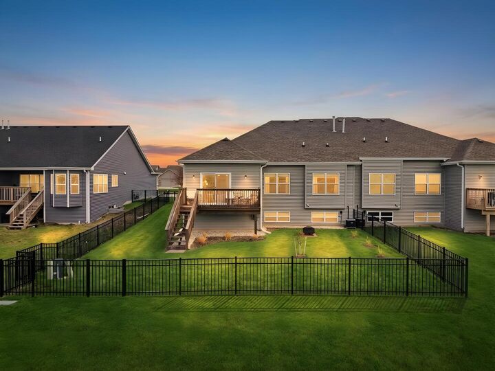 Property Photo:  2225 Concord Drive  IL 60178 