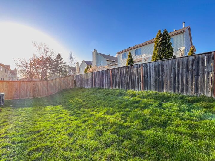 Property Photo:  1320 Darnell Drive  IL 60060 