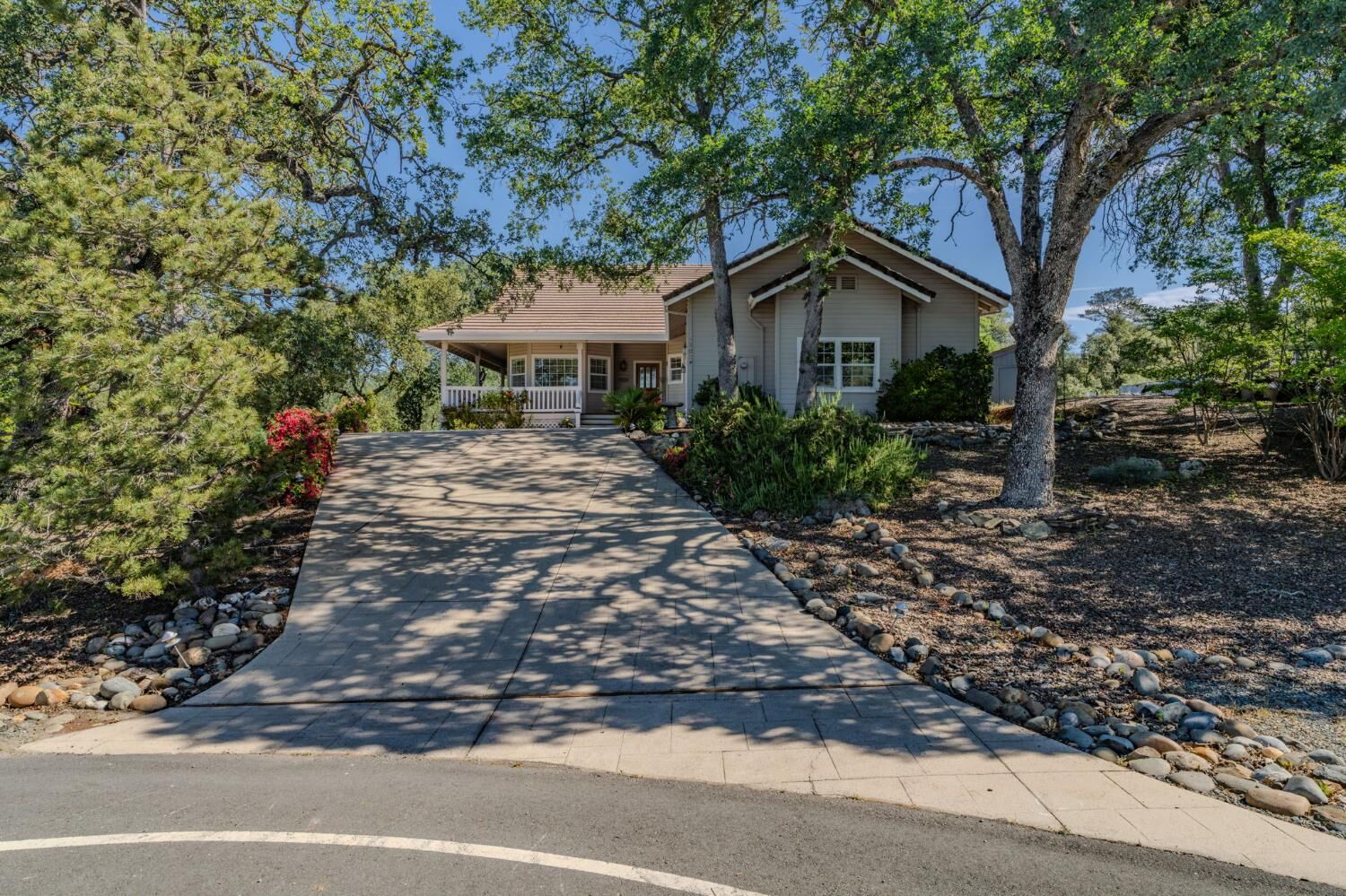Property Photo: 503 Baywood Court CA 95252