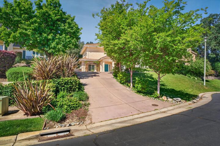 Property Photo:  8442 Cobble Creek Lane  CA 95662 