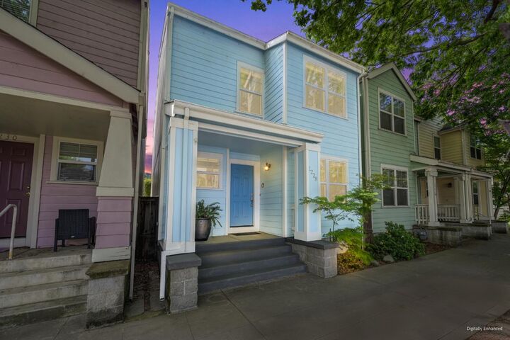 Property Photo:  1228 F Street  CA 95814 