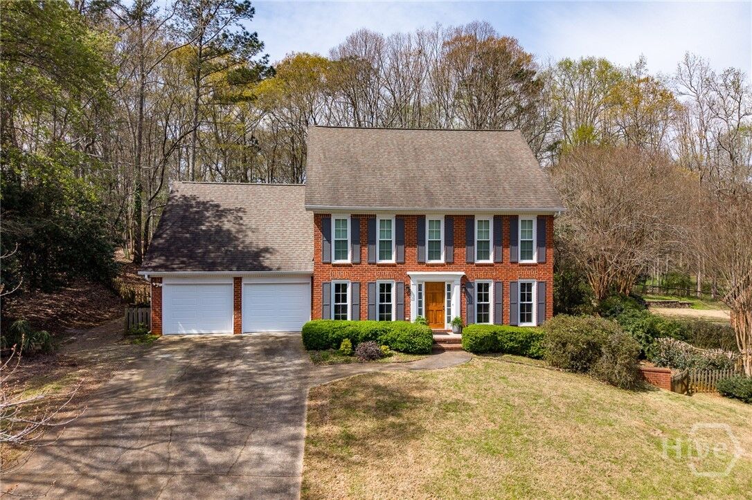 Property Photo:  121 Ashbrook Drive  GA 30605 