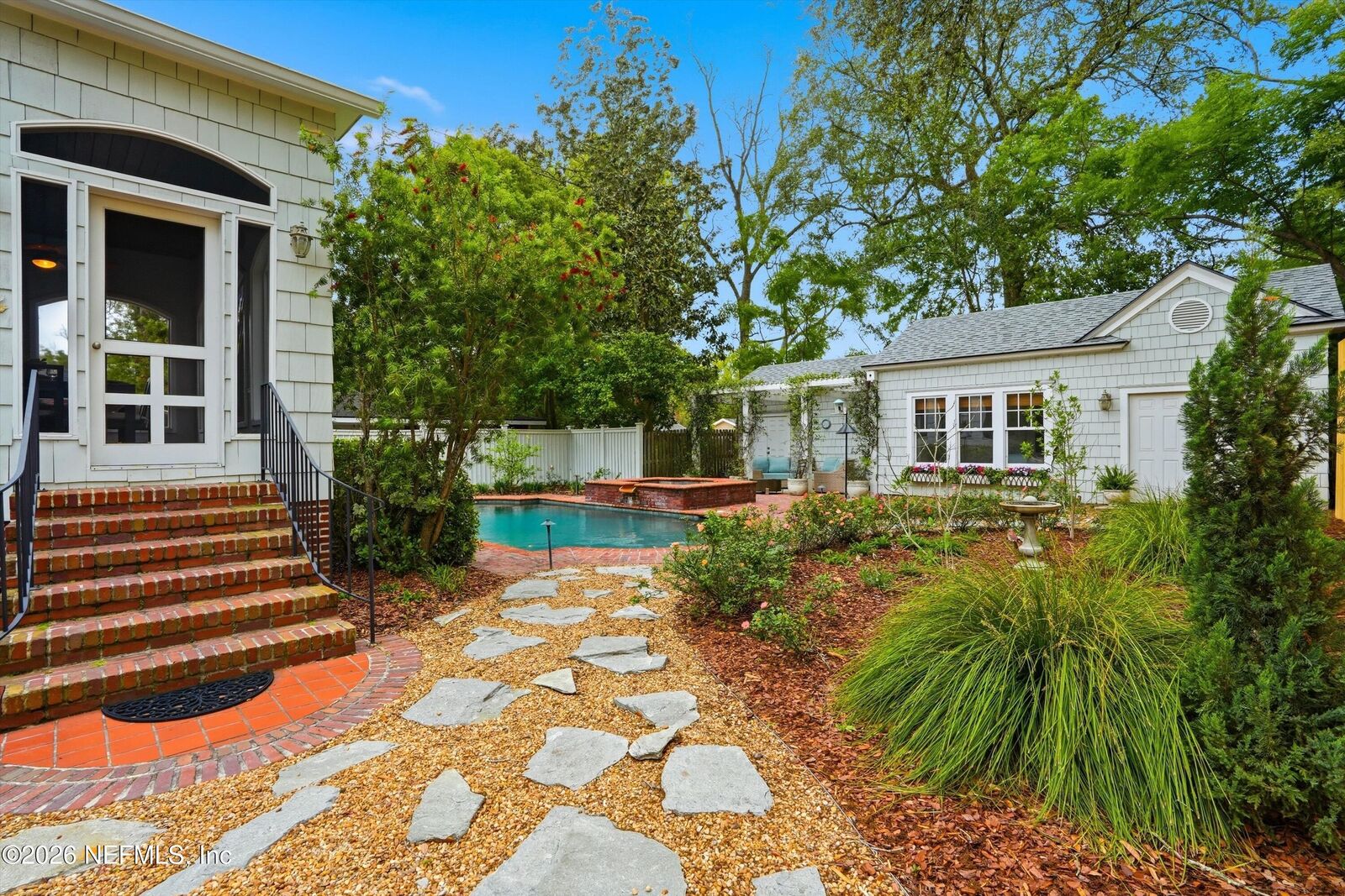 Property Photo:  1418 Avondale Avenue  FL 32205 