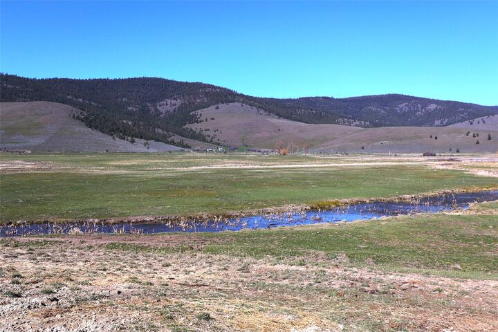 Property Photo:  150 Patton Road  MT 59848 