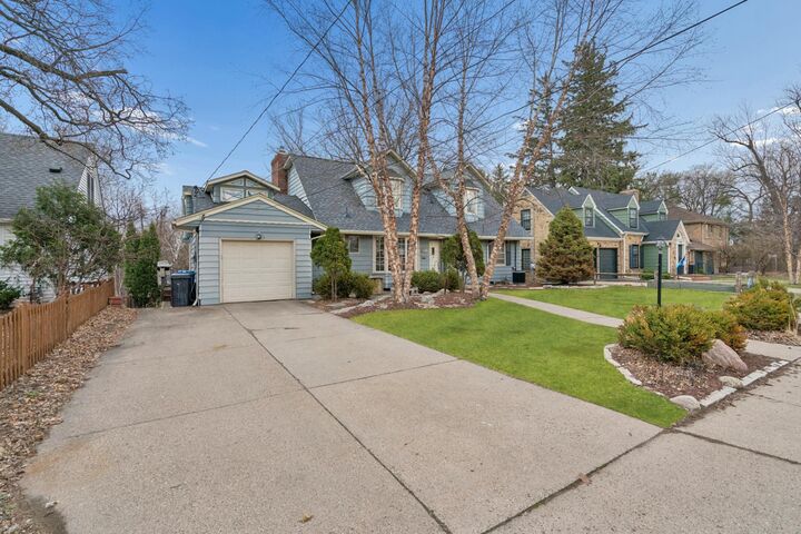 Property Photo:  2212 W 53rd Street  MN 55419 