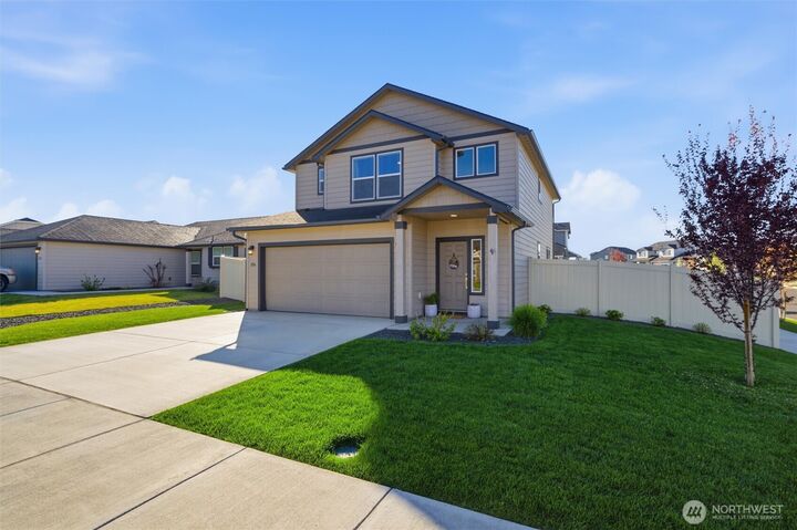 Property Photo:  1106  Ava Street  WA 99362 