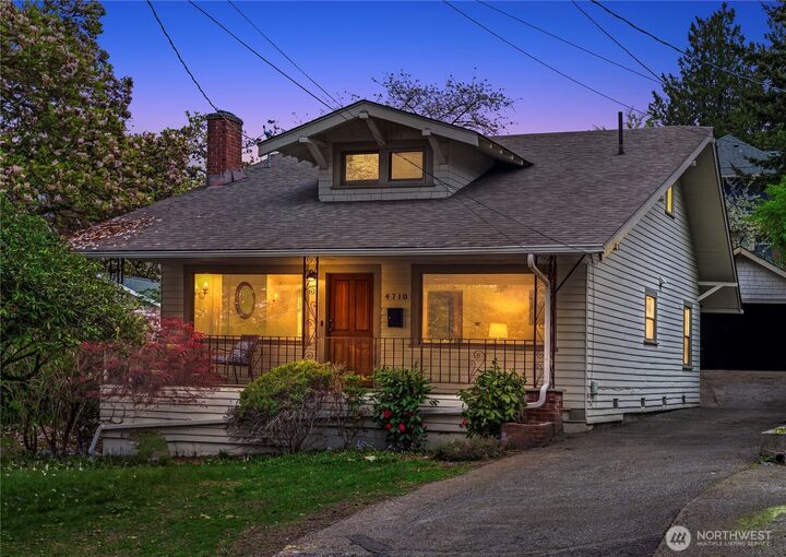 Property Photo:  4710  42nd Avenue S  WA 98118 