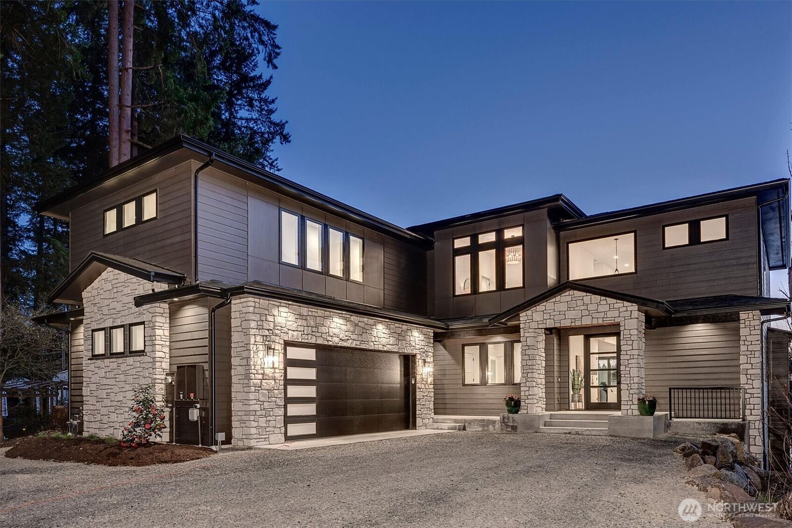 Property Photo:  17333  191st Avenue NE  WA 98072 