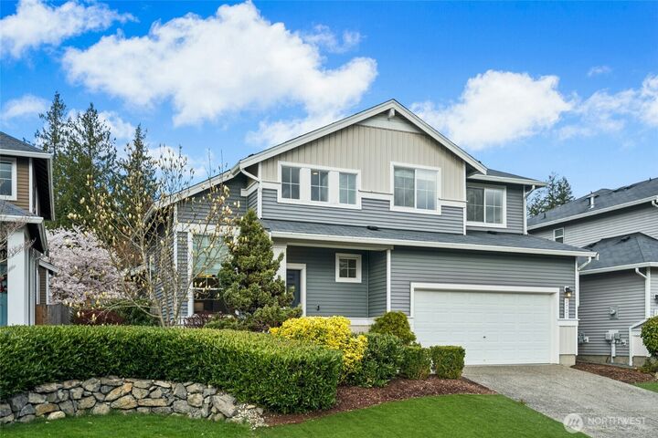 Property Photo:  2721  65th Street SE  WA 98092 