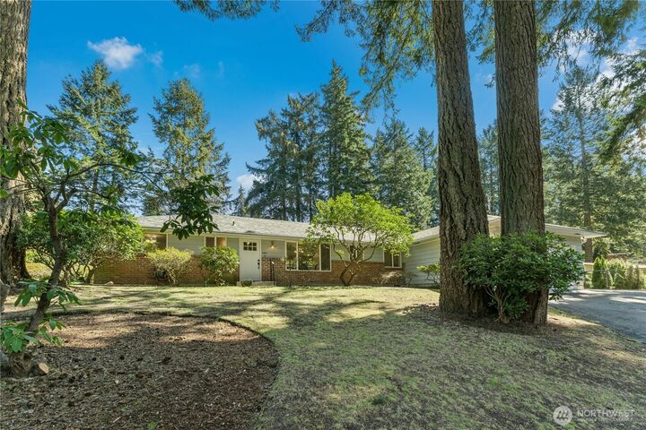 Property Photo:  14321  Duryea Lane S  WA 98444 