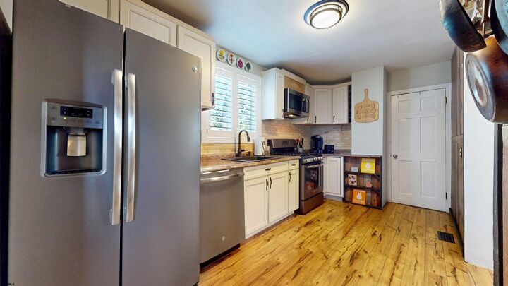 Property Photo:  817 1st Street  NJ 08225 