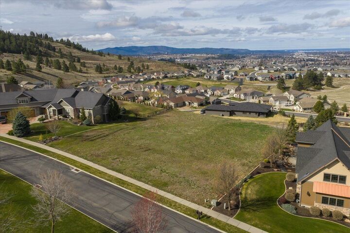 Property Photo:  75 Legend Tree Dr  WA 99019 