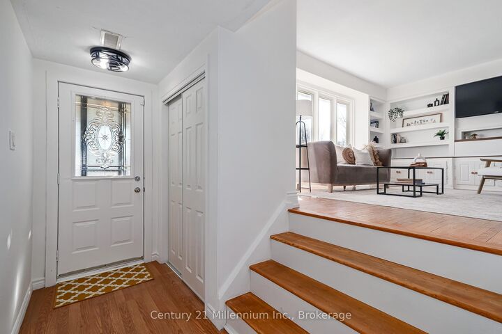Property Photo:  22 Dickson Road  ON L9Y 2X3 