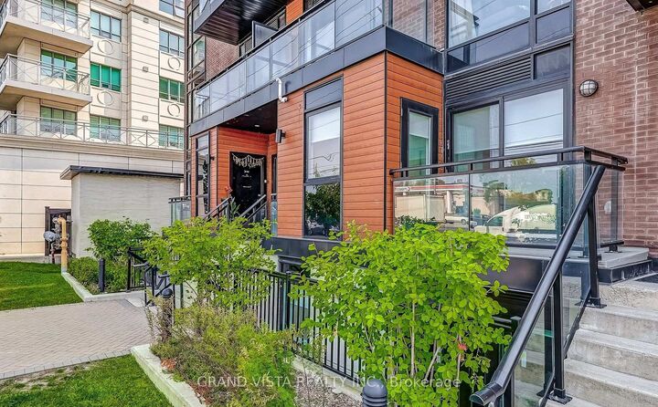 Property Photo: 5279 Highway 7 N/A B602 ON L4L 0J1