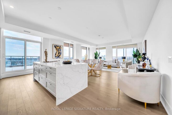 Property Photo: 399 Royal Orchard Boulevard 617 ON L3T 0H3