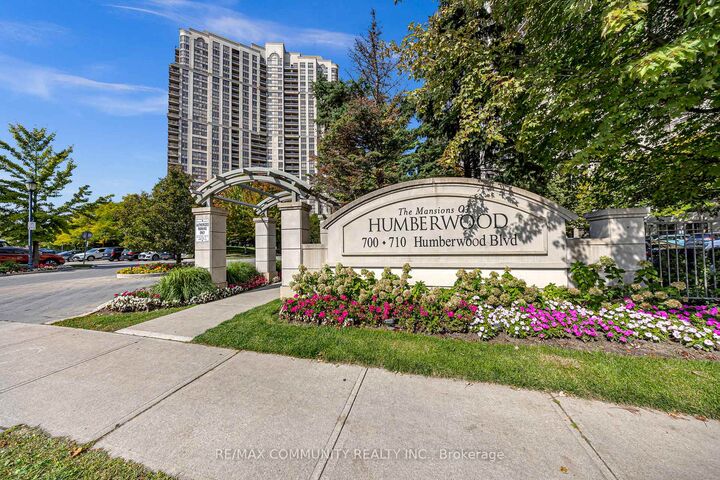 Property Photo: 710 Humberwood Boulevard 2808 ON M9W 7J5