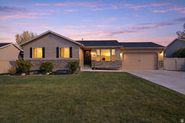 Property Photo:  451 E 880 S  UT 84648 