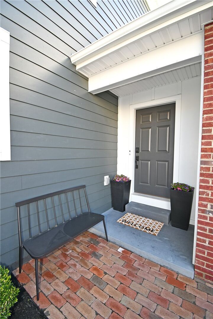 Property Photo:  221 Limehouse Rd  PA 16066 