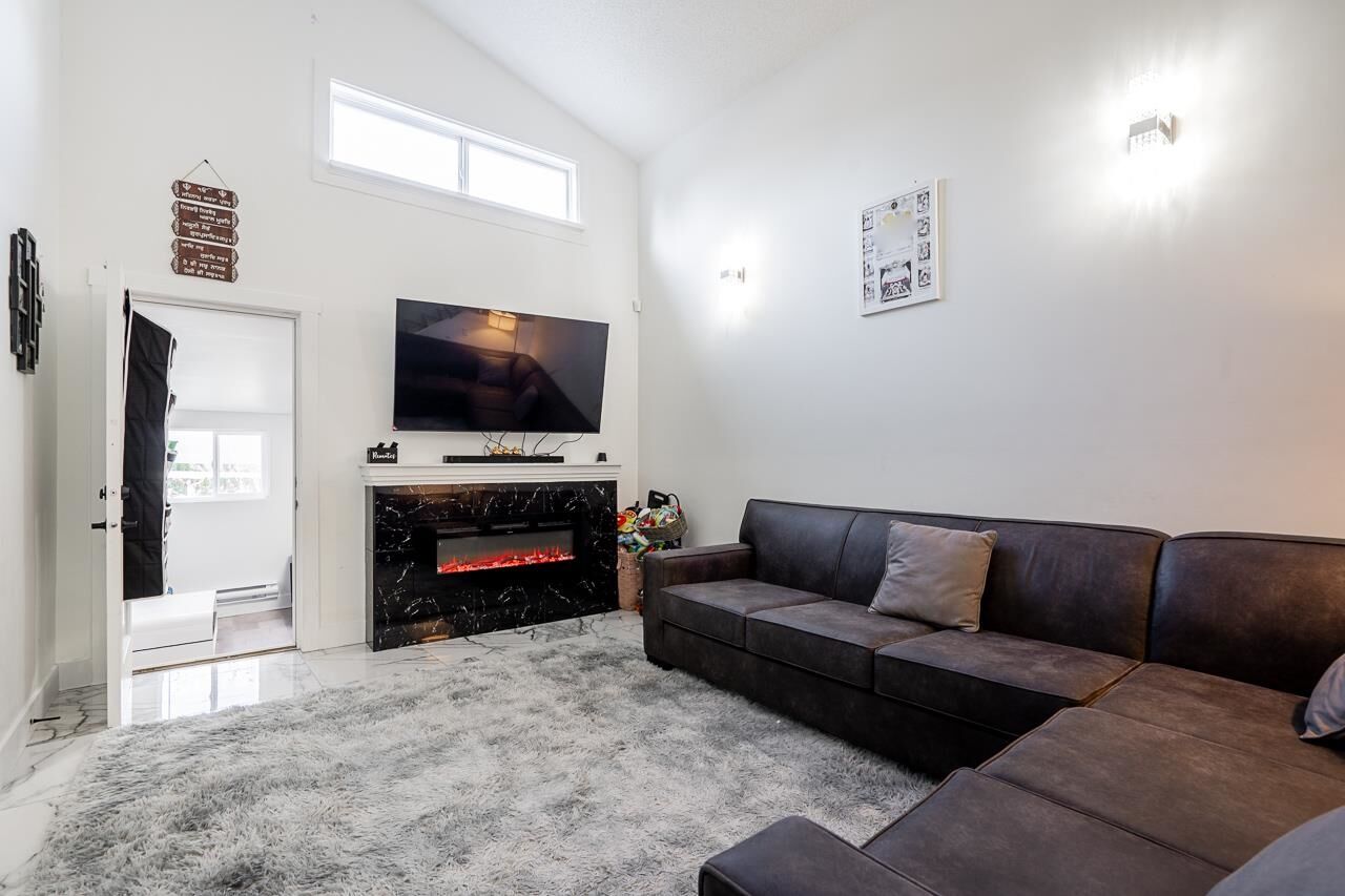 Property Photo:  13941 80A Avenue  BC V3W 6P5 