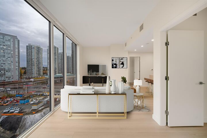 Property Photo: 13573 98A Avenue 808 BC V3T 4A4