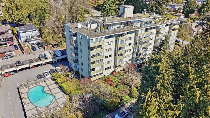 Property Photo: 1425 Esquimalt Avenue 106 BC V7T 1L1