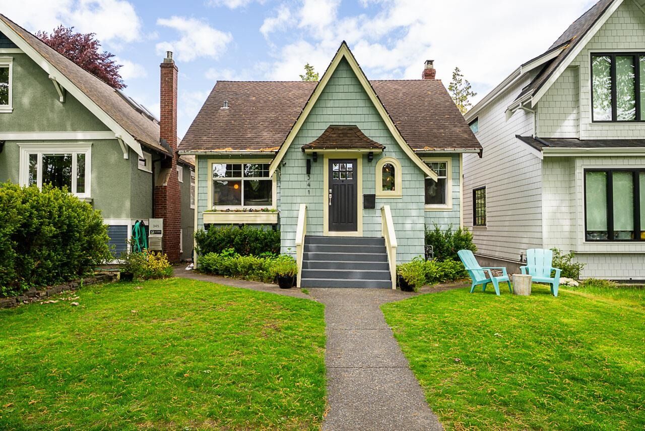 Property Photo:  341 W 22nd Avenue  BC V5Y 2G3 