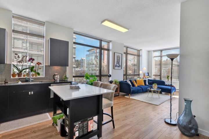 121 Brew Street 301 — photo 1