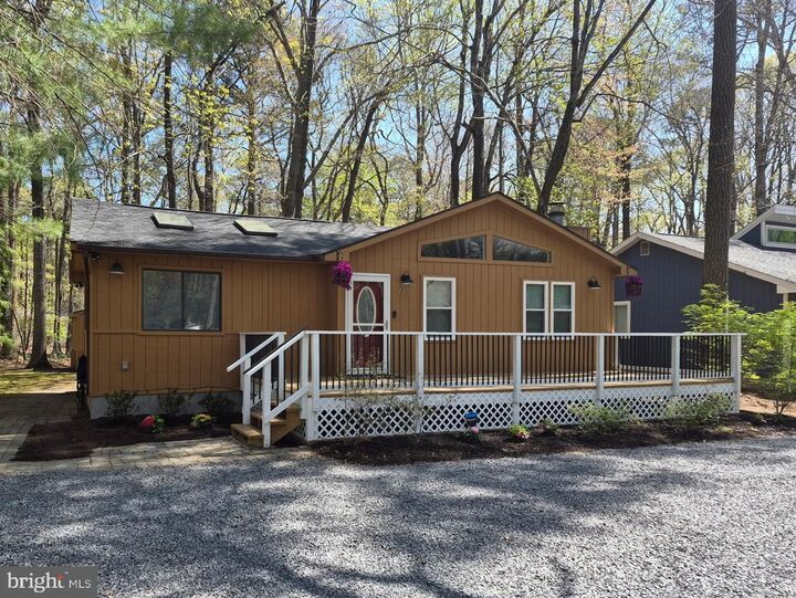 Property Photo:  220 Ocean  MD 21811 