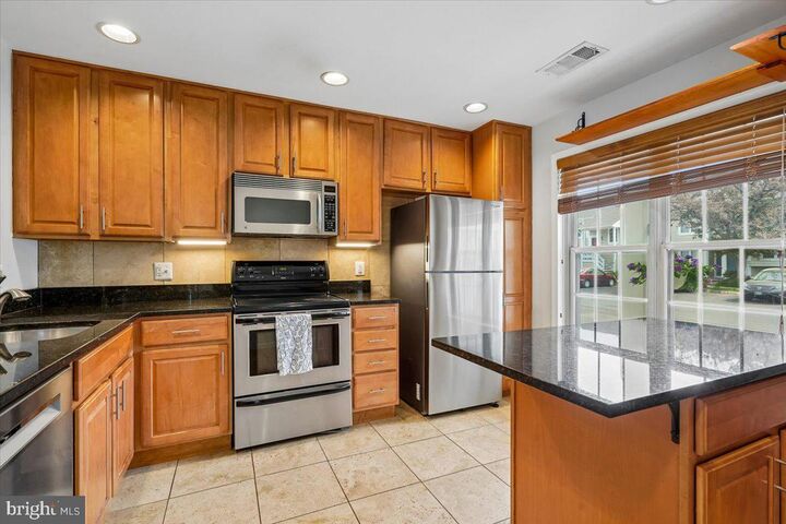 Property Photo: 2914 Yarling Court VA 22042