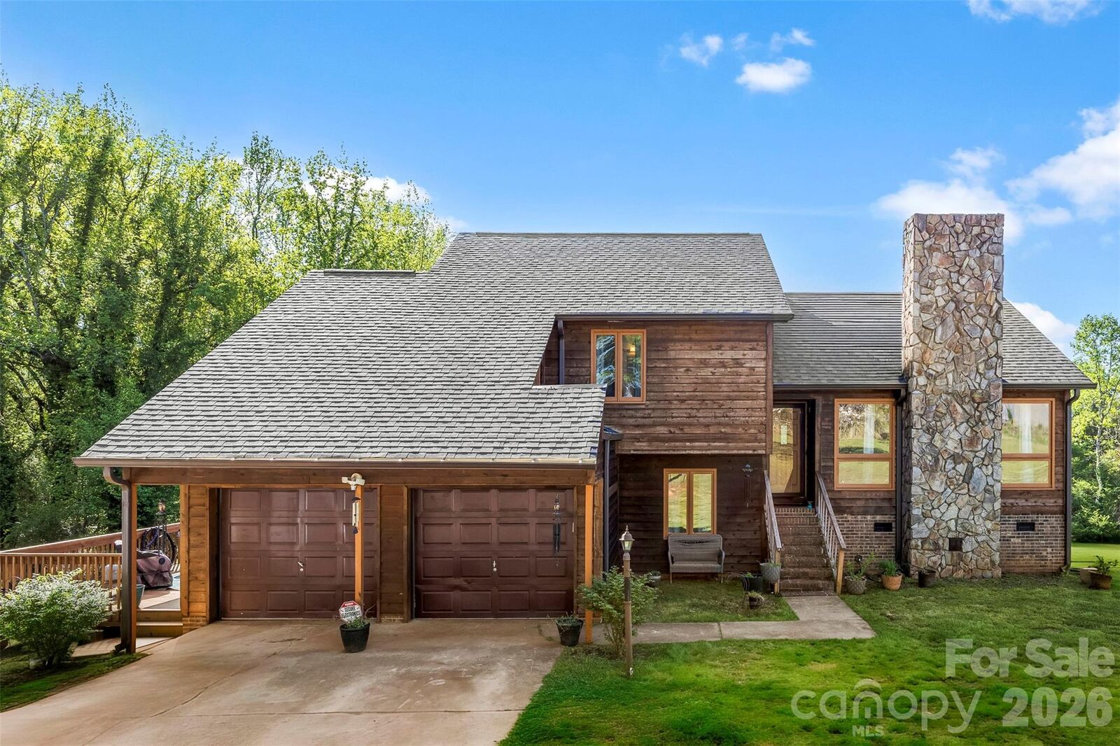Property Photo:  831 College Avenue  NC 28152 